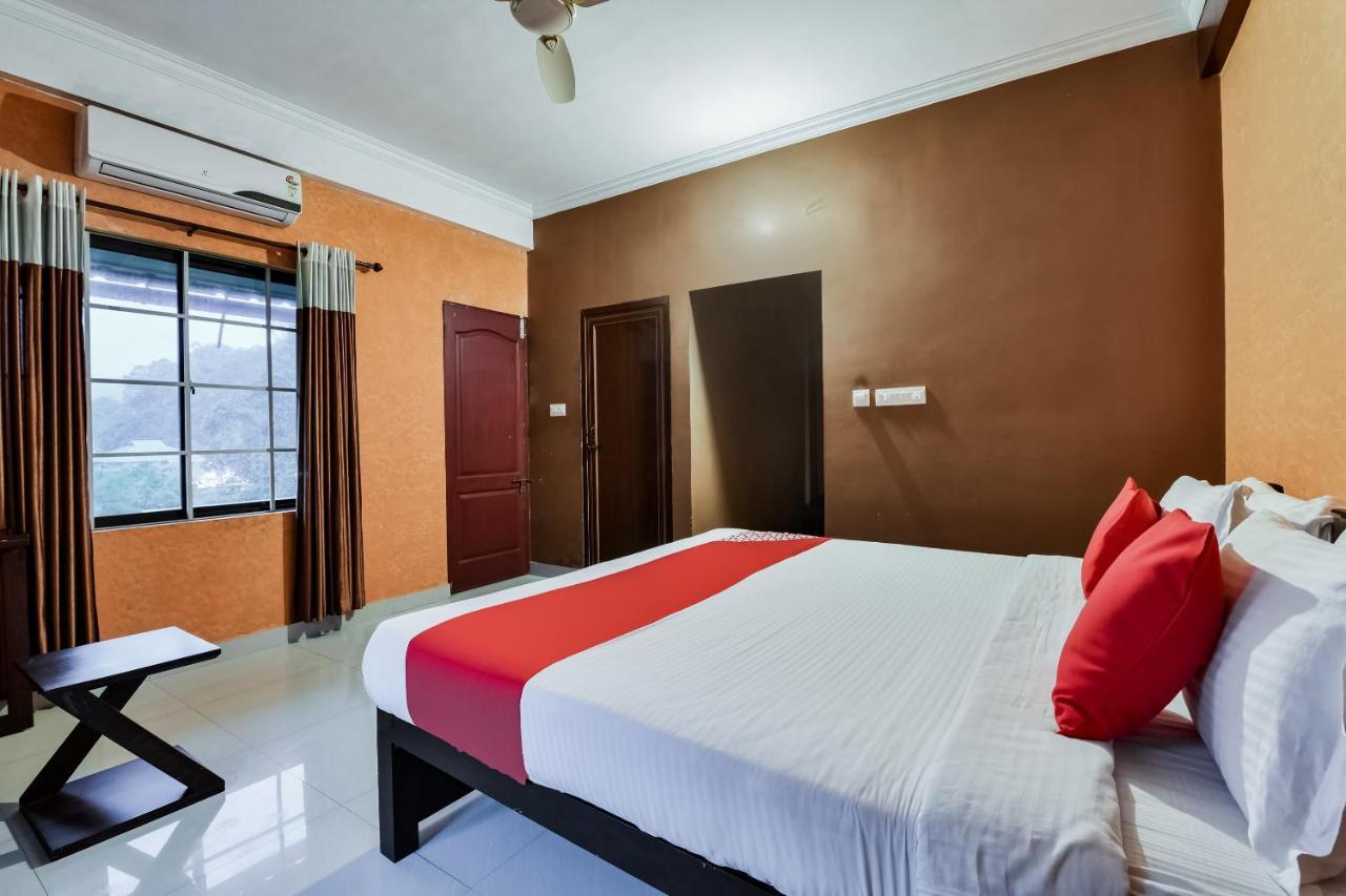 Collection O 46023 Taaza Residency Hotel Витири Екстериор снимка